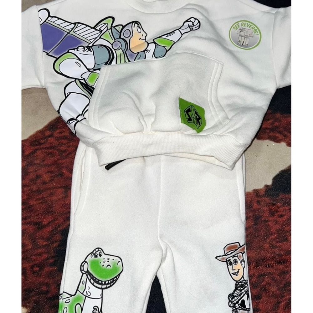 Toy story outfit, brand new with tags